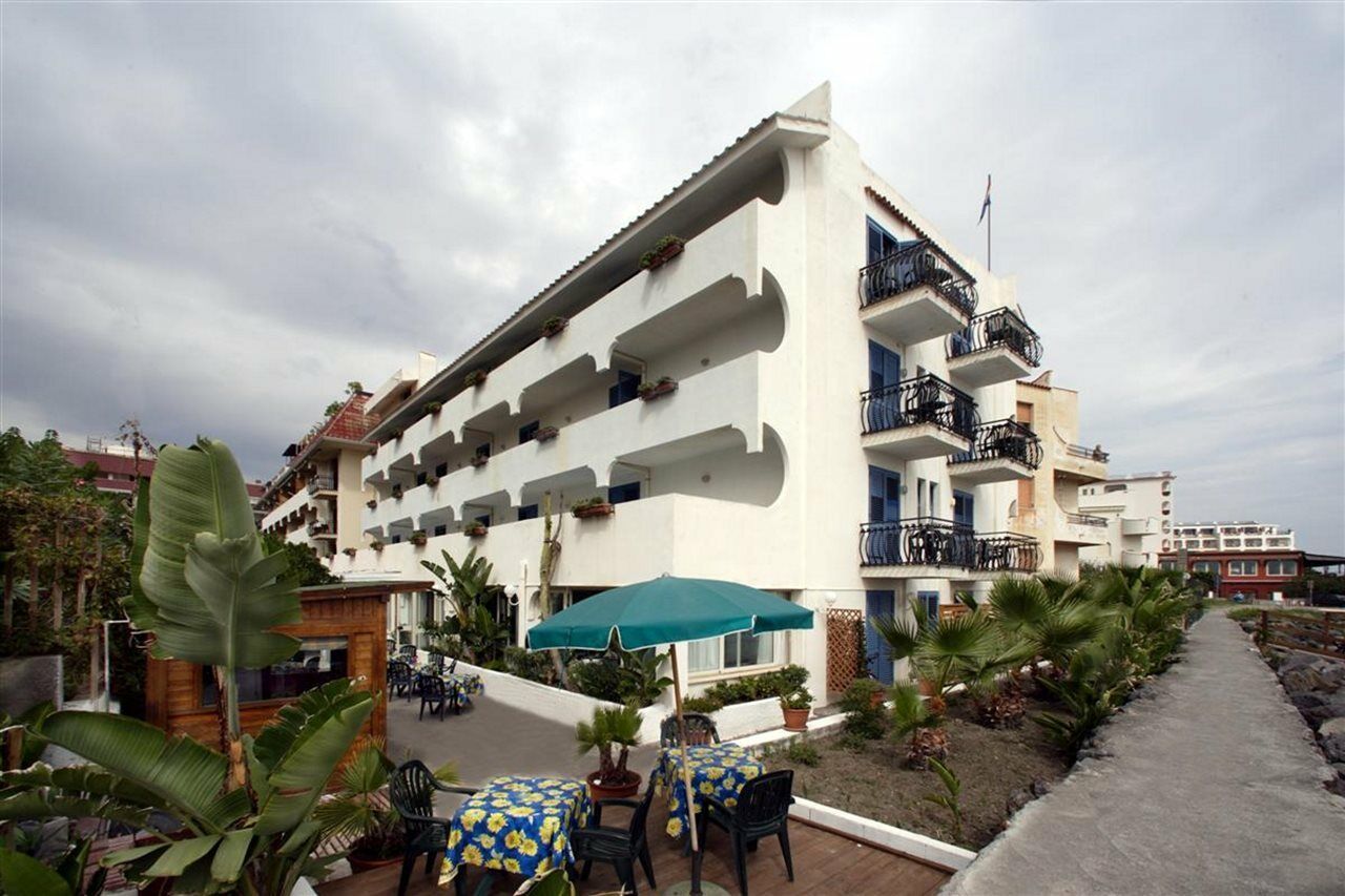 Hotel Baia Degli Dei Giardini-Naxos Exterior foto
